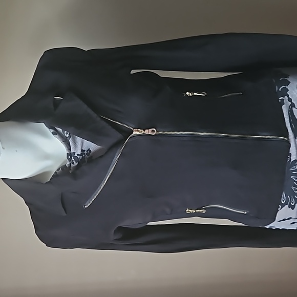 Dynamite Jacket Top - Picture 2 of 5